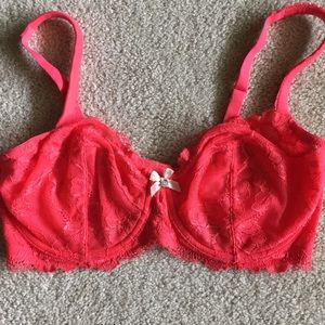 Victoria’s Secret hot pink unlined lacy bow bra